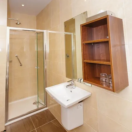 阿什维尔旅馆 招待所 基拉尼