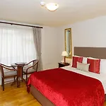 Gæstehus Ashville House 3*
