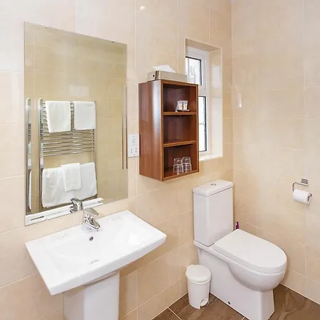 Ashville House Guest house 3*