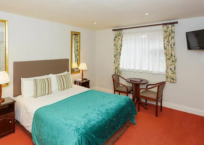 Konukevi Ashville House 3*