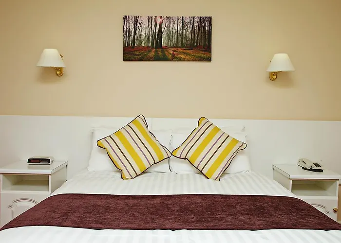 Konukevi Ashville House 3*